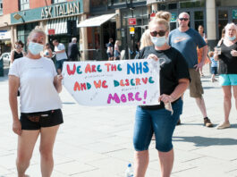 Nurses vote to strike across UK over pay dispute