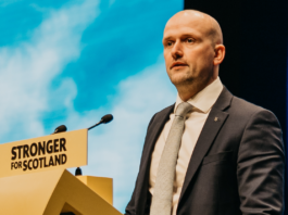 SNP would demand independence referendum in exchange for supporting Labour in coalition